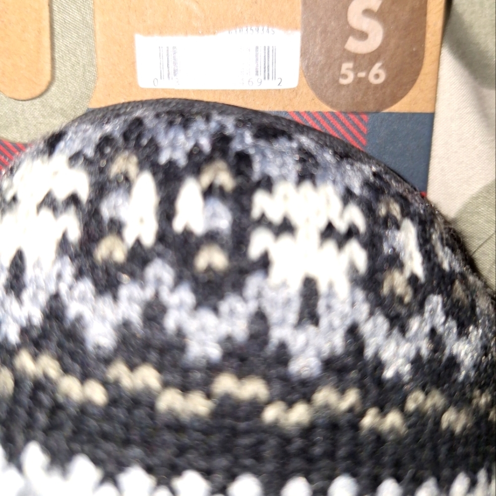 NWT DF Adapt Slippers - Picture 2 of 5
